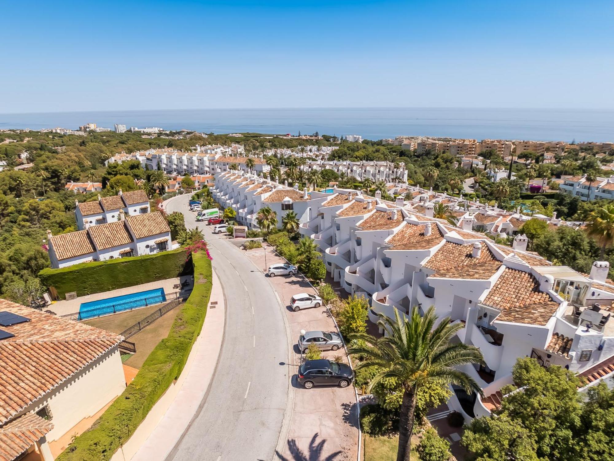 Secret View Calahonda Apartemen